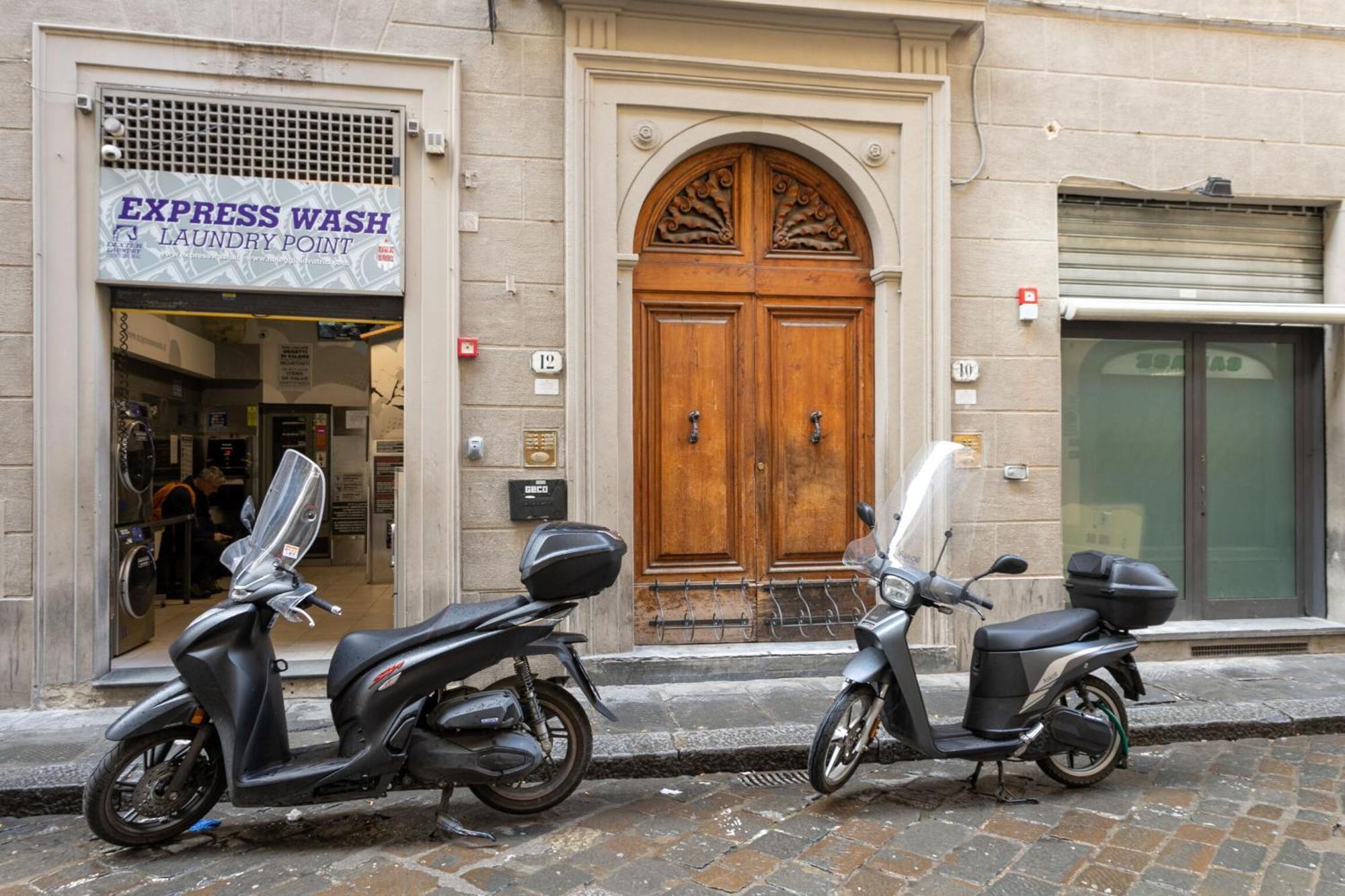 Antonino By Halldis Florenz Exterior foto